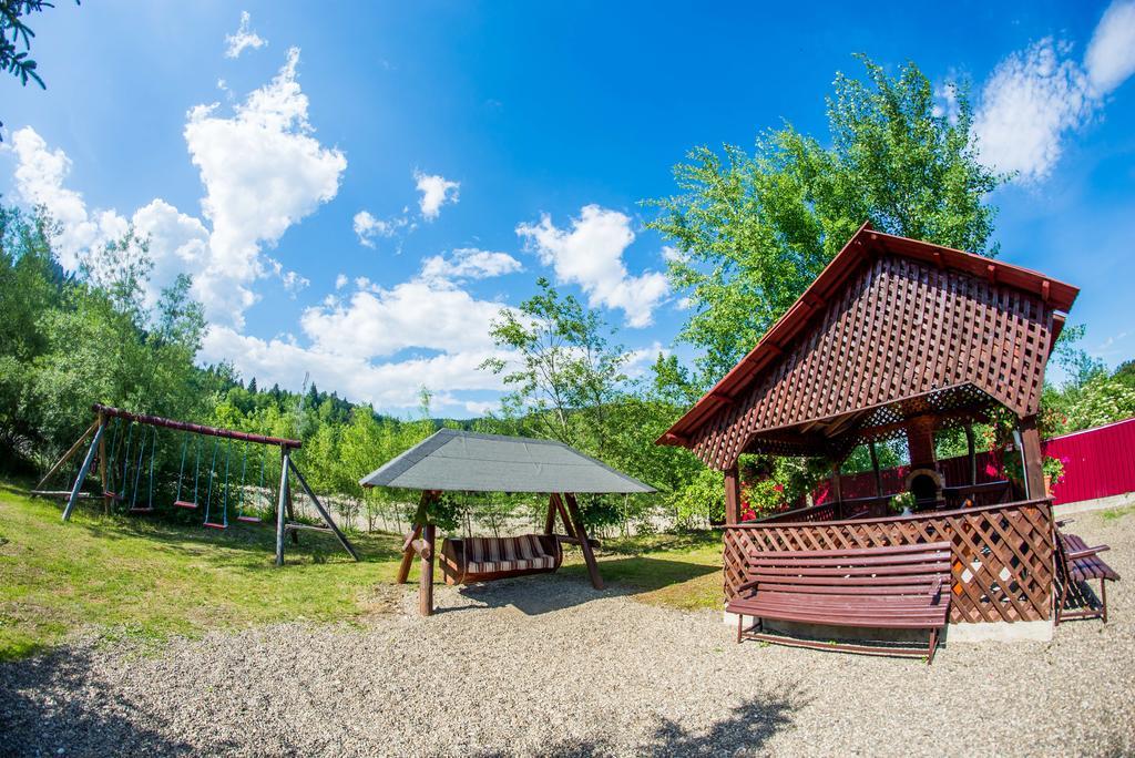 Casa Andreea Hotel Sucevita Kültér fotó