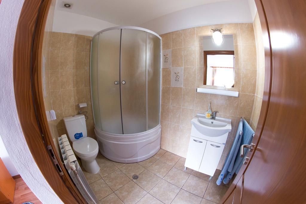 Casa Andreea Hotel Sucevita Kültér fotó